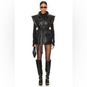 Womens Jocelyn‎ Black Nylon Puffer Belted Vest P/S
